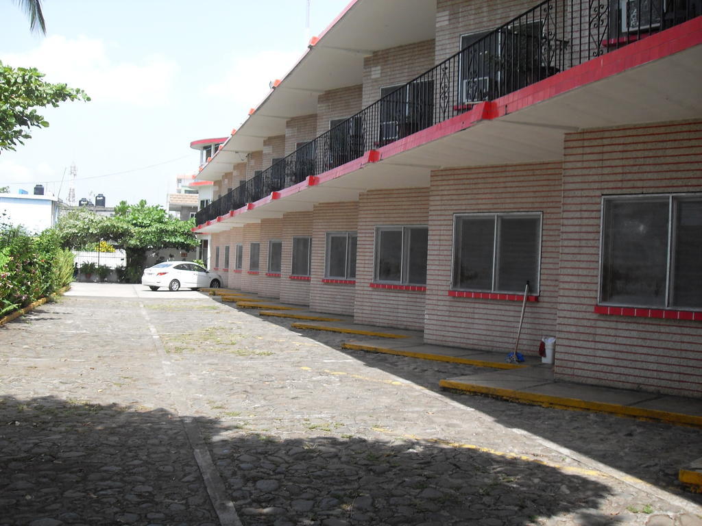 Hotel Posada Koniapan Catemaco Eksteriør billede